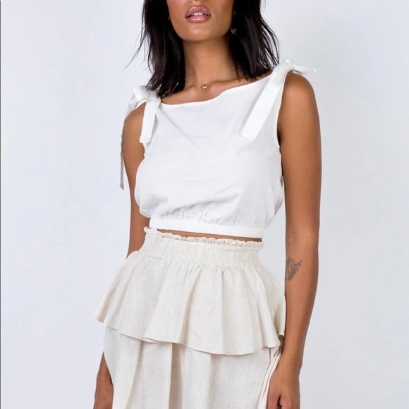 Princess Polly mini skirts - Picture 9 of 9